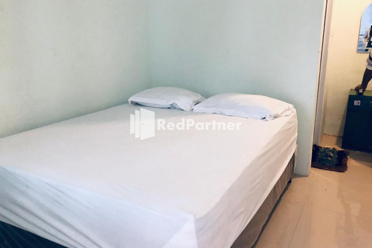 Wisma Suci Syariah Polewali Mandar Mitra Reddoorz Matakali Εξωτερικό φωτογραφία