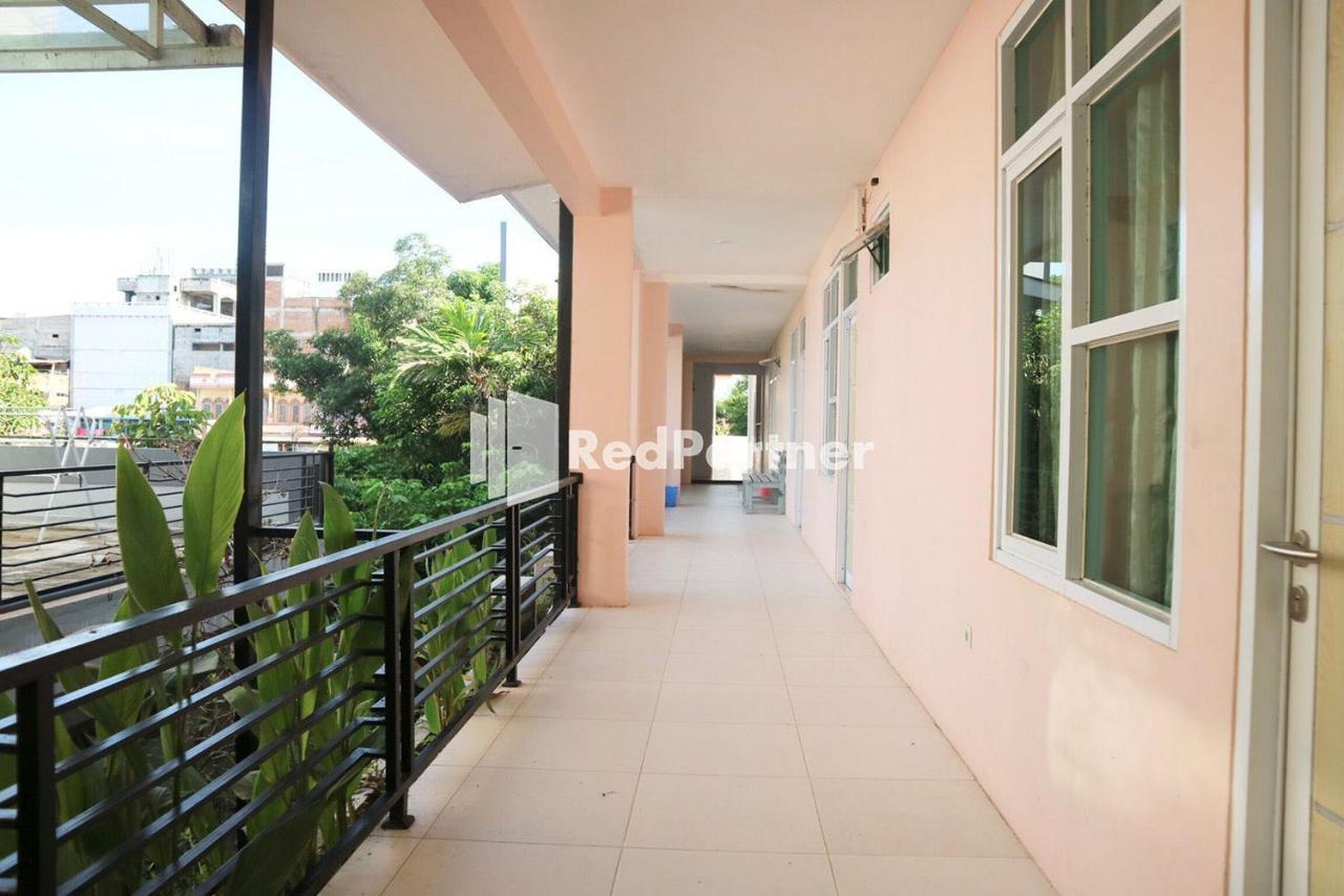 Wisma Suci Syariah Polewali Mandar Mitra Reddoorz Matakali Εξωτερικό φωτογραφία