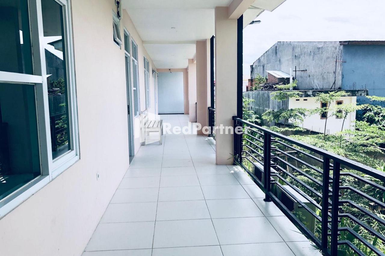 Wisma Suci Syariah Polewali Mandar Mitra Reddoorz Matakali Εξωτερικό φωτογραφία